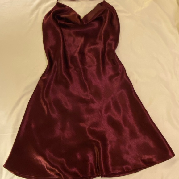 NWT Guess Backless Cowl Neck Dress - Picture 5 of 6